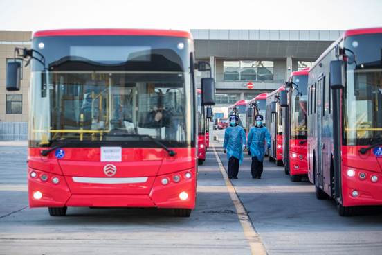1673855141111287.jpg 2 2023年1月9日金旅客車在二連浩特公路口岸貨運通道出境2