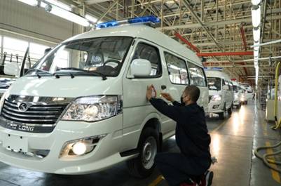 1589447362943753.jpg 負壓車生產彭志團3.jpg