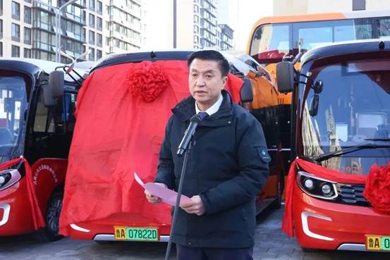 1676446825486090.jpg 2 濟南公交集團黨委書記、董事長石軍致辭