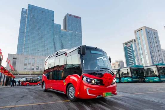 1676446828240058.jpg 4 金旅星辰投入濟南小巷公交運營