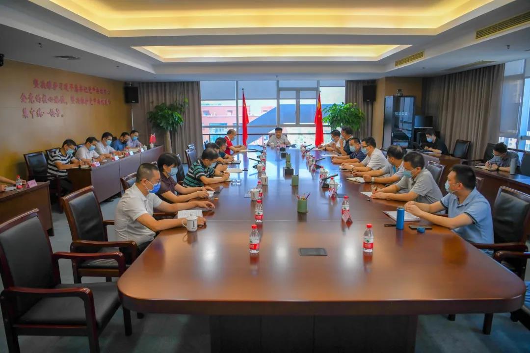 1632618992733656.jpg 1632618992733656.jpg