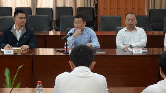 1605605802317752.jpg 座談會丁總