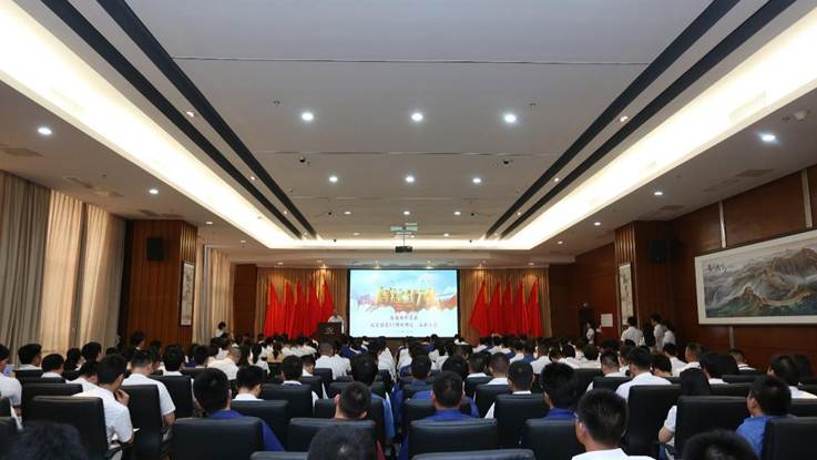 1530840052602598.jpg 說明: G:\黨委工作\活動開展\2018七一活動\2018年公司七一黨員大會\會議現場用材料\七一黨員大會圖片\TYS_9667.JPG